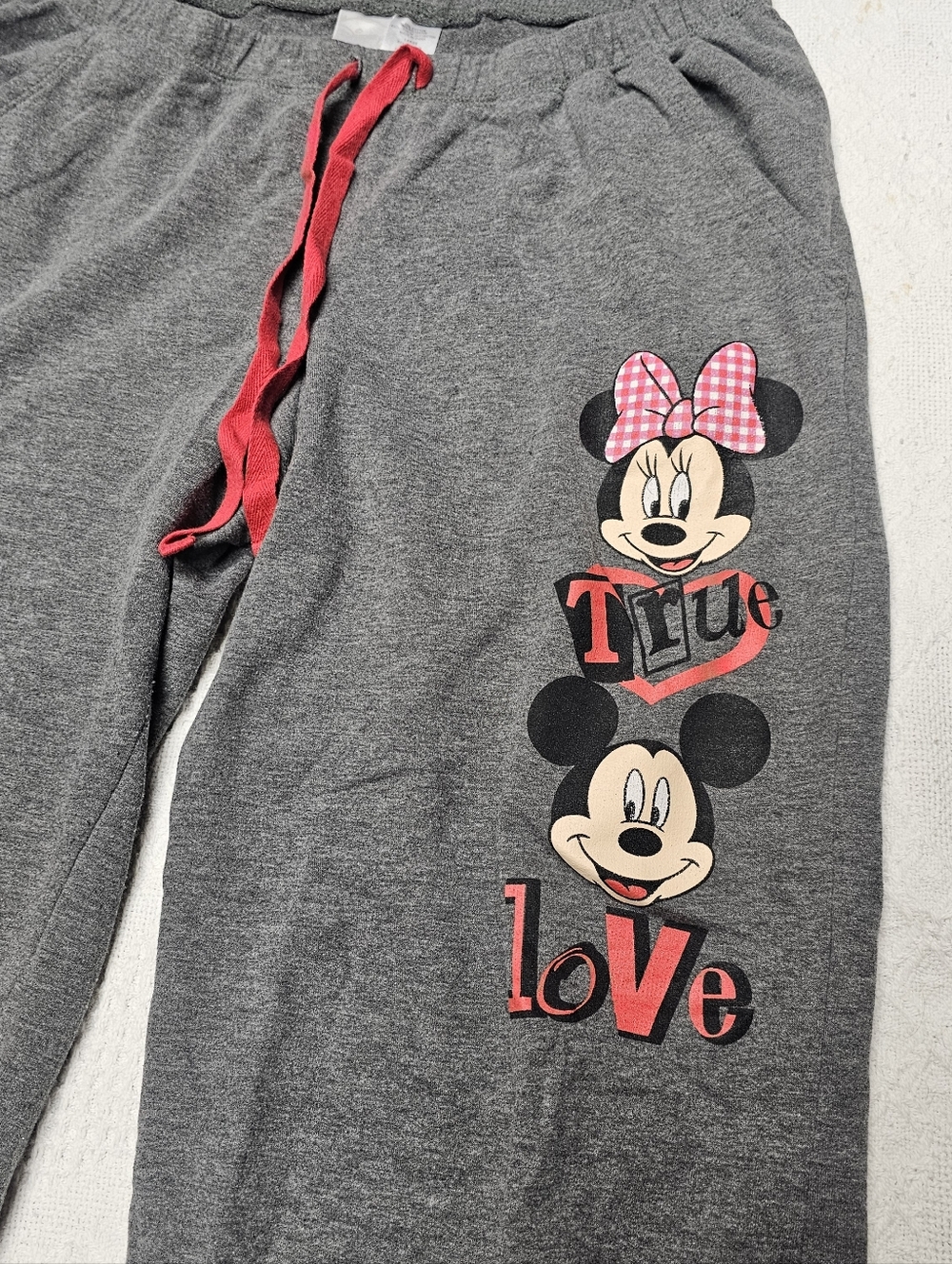 Minnie Mouse Gray Lounge Pants with Red Accents - Picture 2 of 3